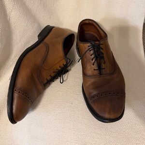 Allen Edmonds Fifth Avenue Men’s Oxford Shoes – Size 9 D – Walnut